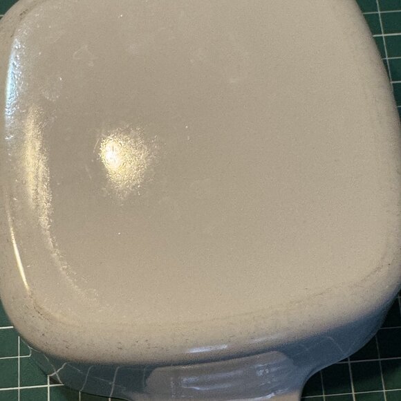 CorningWare Vintage Casserole Dish With Lid 1.5L White & Purple Iris Design Squa - Picture 5 of 6